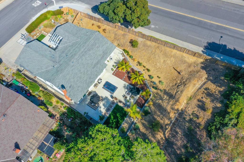 1787 Woodbine Place
