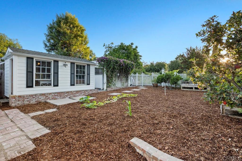 2539 Lone Jack Road