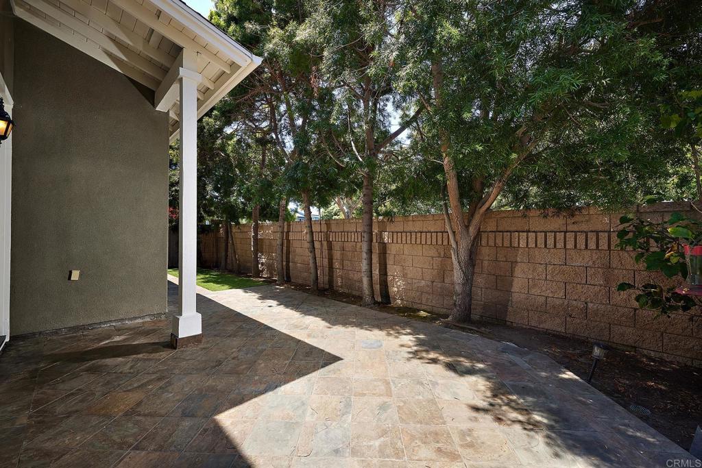 652 Seaward