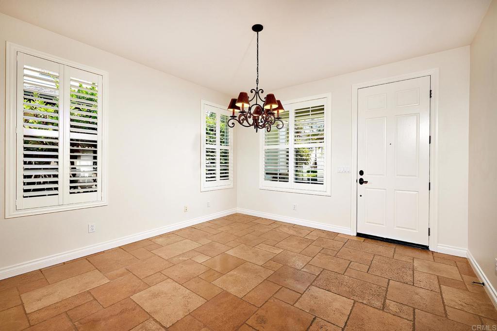 652 Seaward