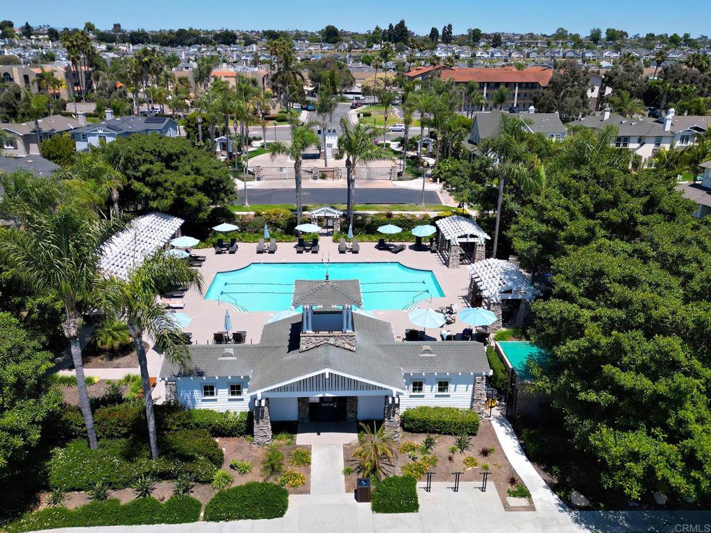 652 Seaward