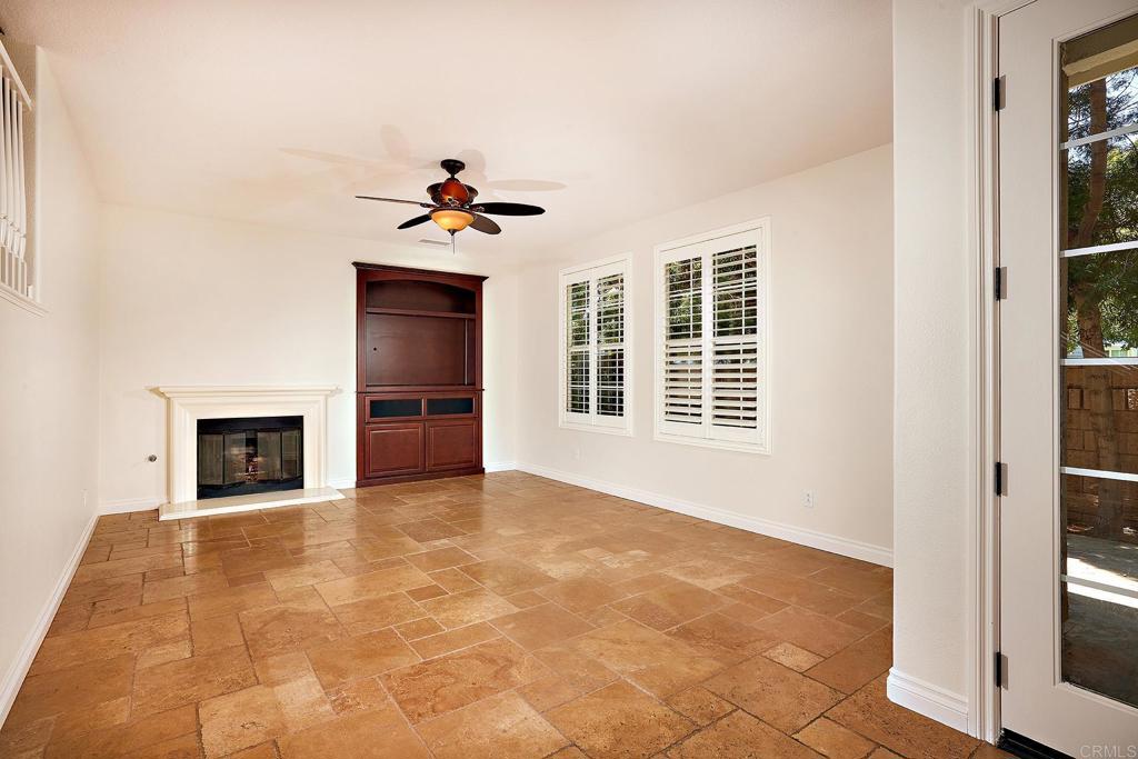 652 Seaward