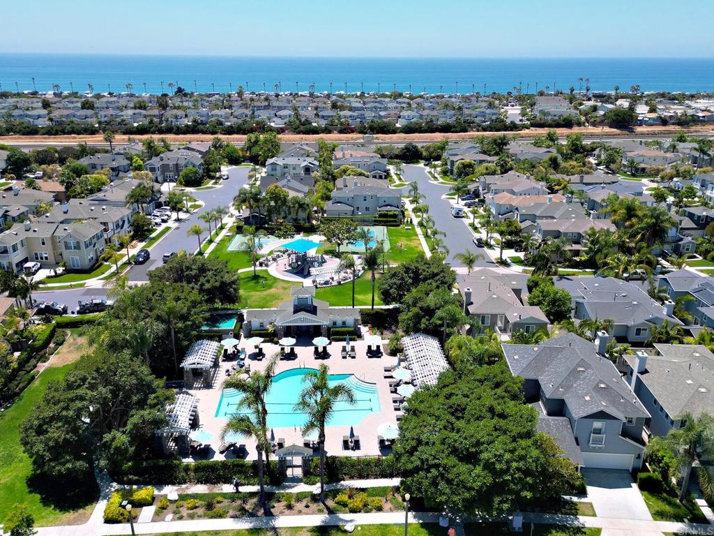 652 Seaward