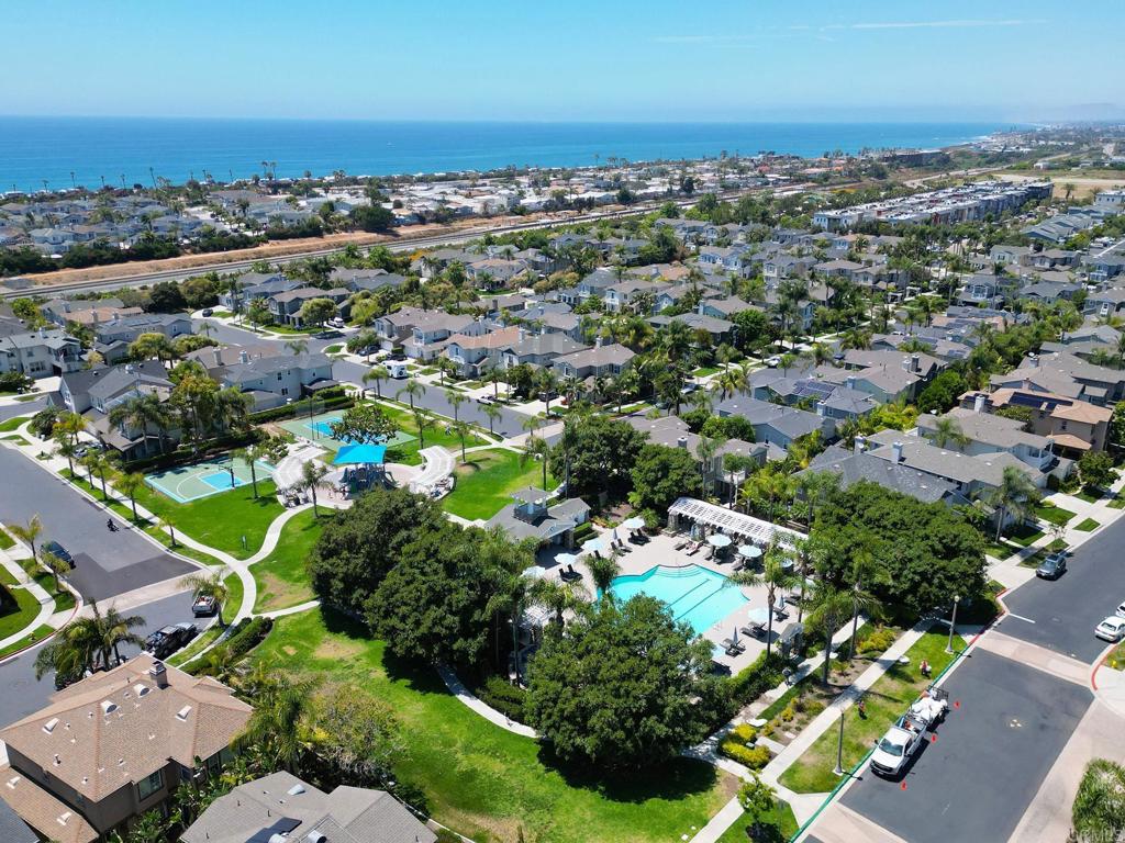 652 Seaward