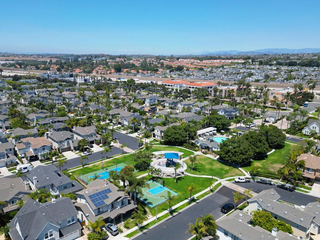 652 Seaward