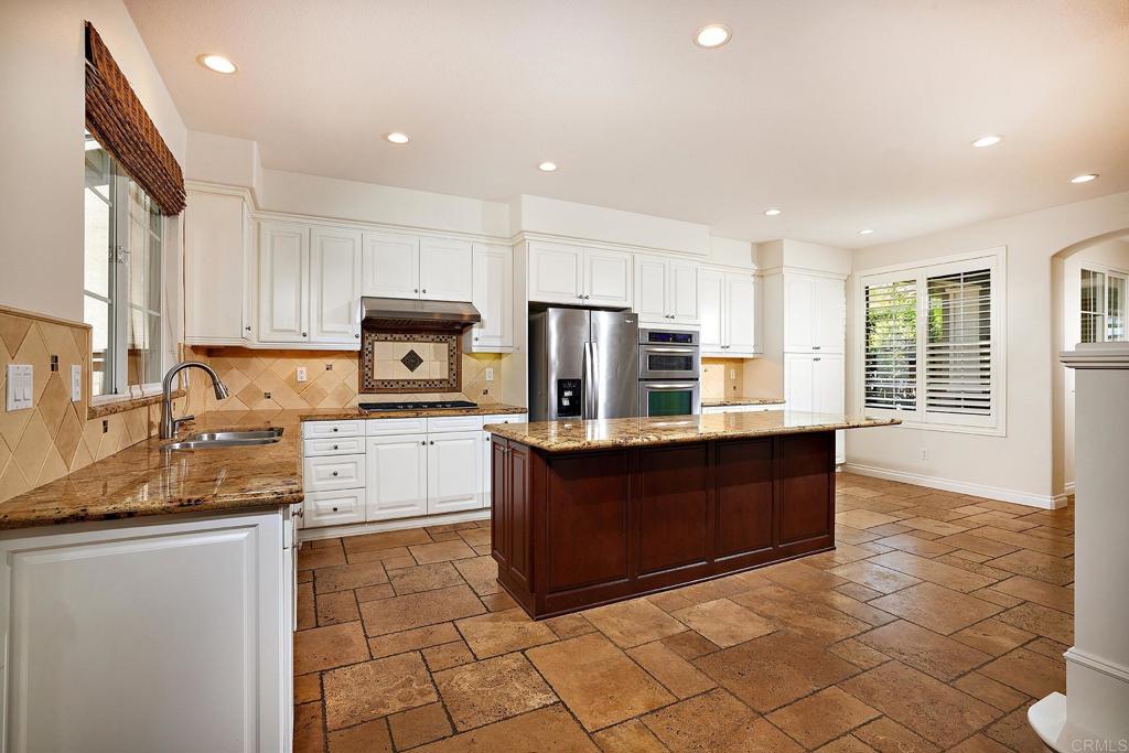 652 Seaward