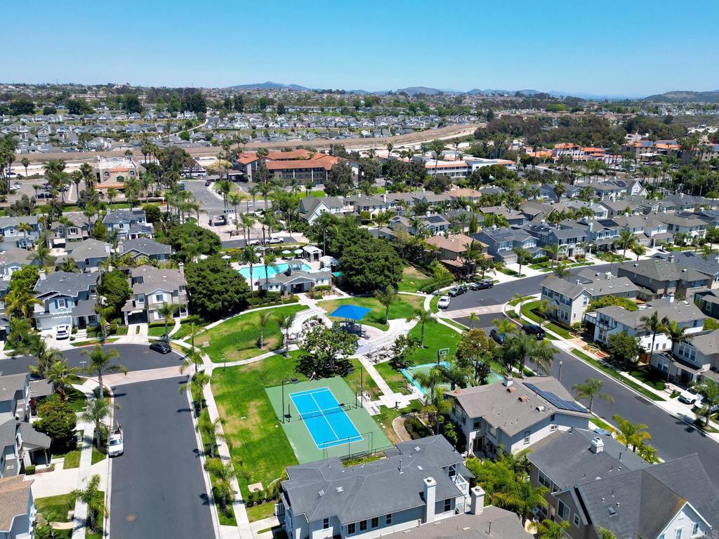 652 Seaward