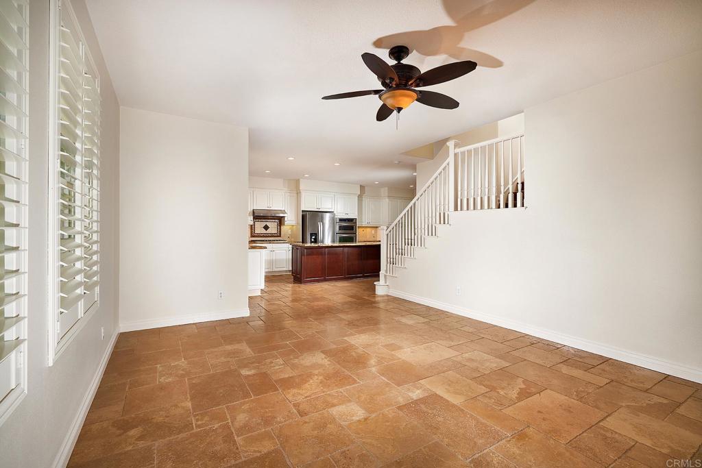 652 Seaward
