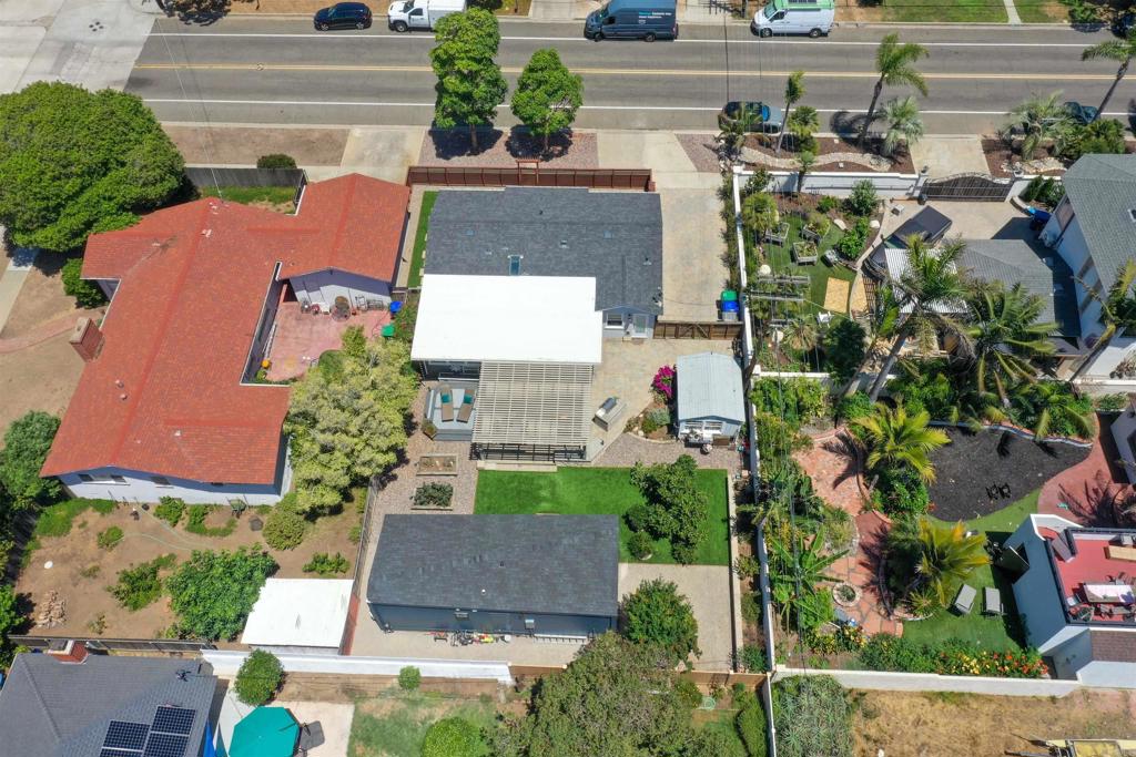 1007 S Ditmar Street
