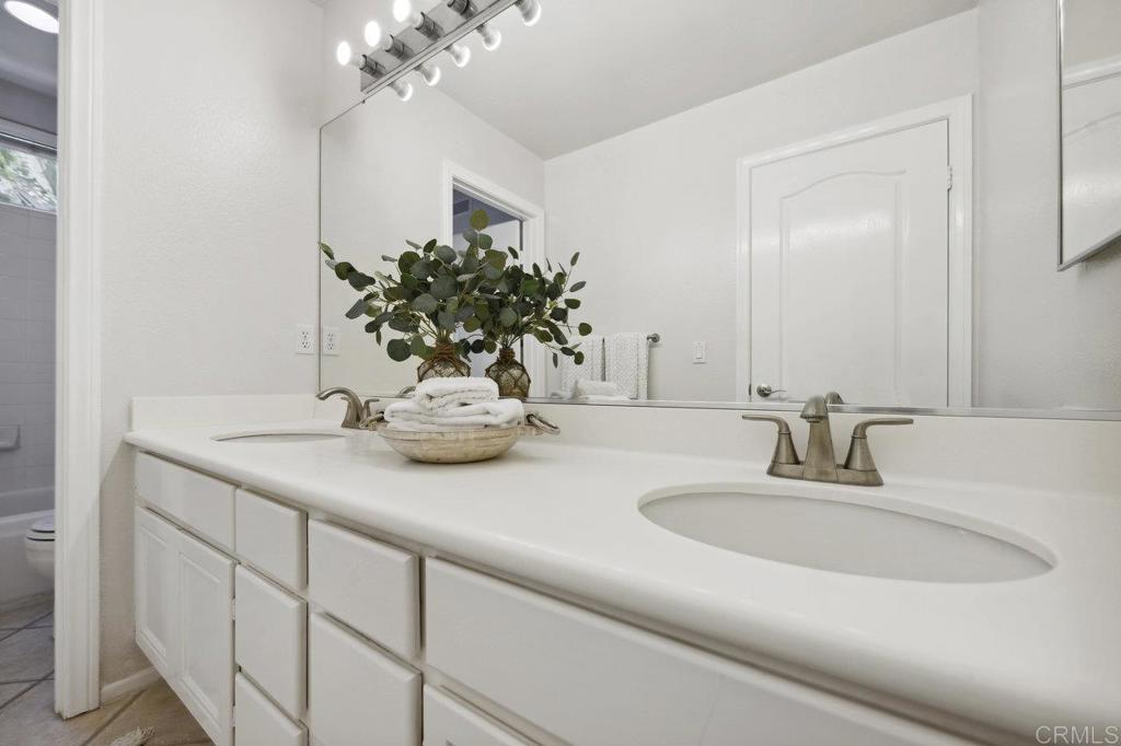 7165 Willet Circle