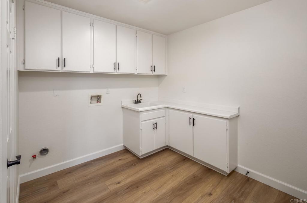2279 Camino Robledo