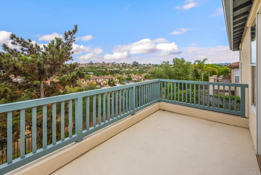 2279 Camino Robledo