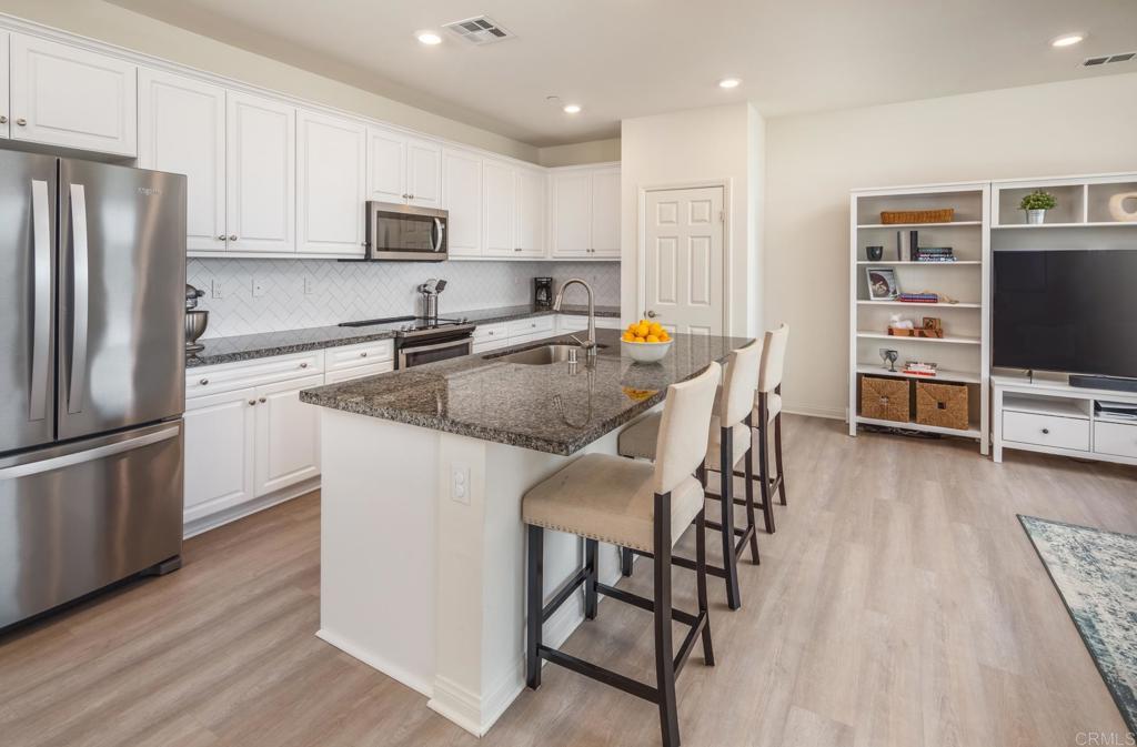 371 Fitzpatrick Road Unit: 103