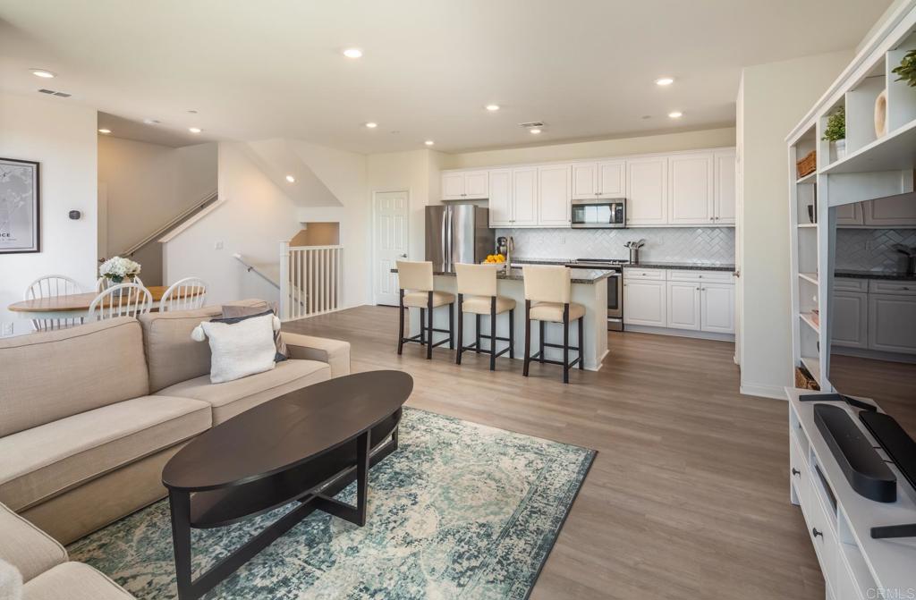 371 Fitzpatrick Road Unit: 103