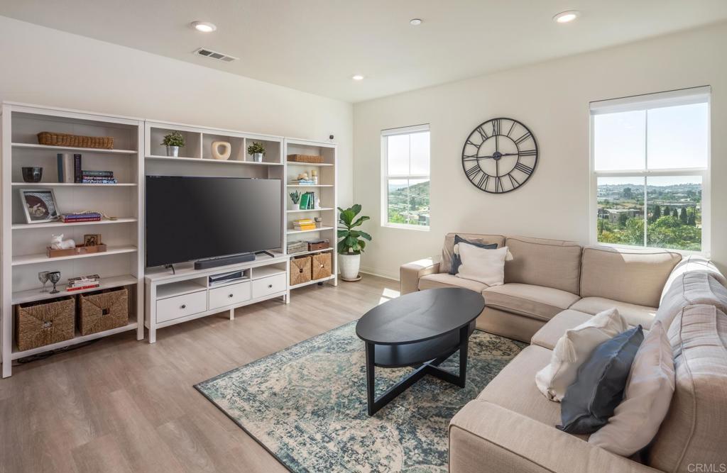 371 Fitzpatrick Road Unit: 103