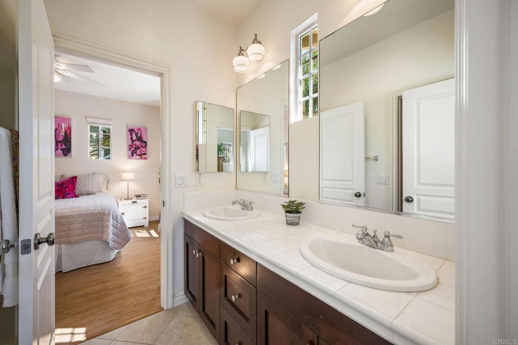 2712 Bressi Ranch Way