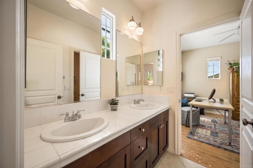 2712 Bressi Ranch Way