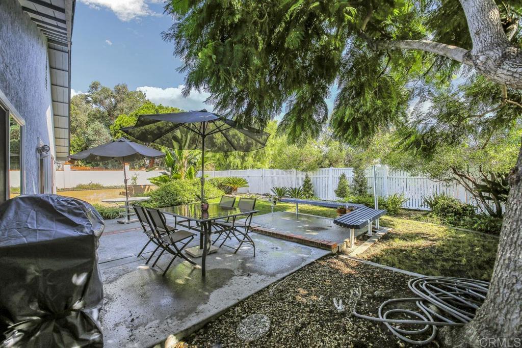 352 Leeward Court