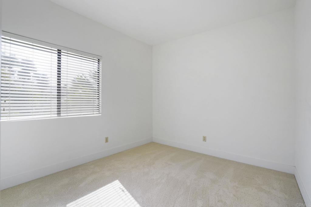943 Alyssum Road