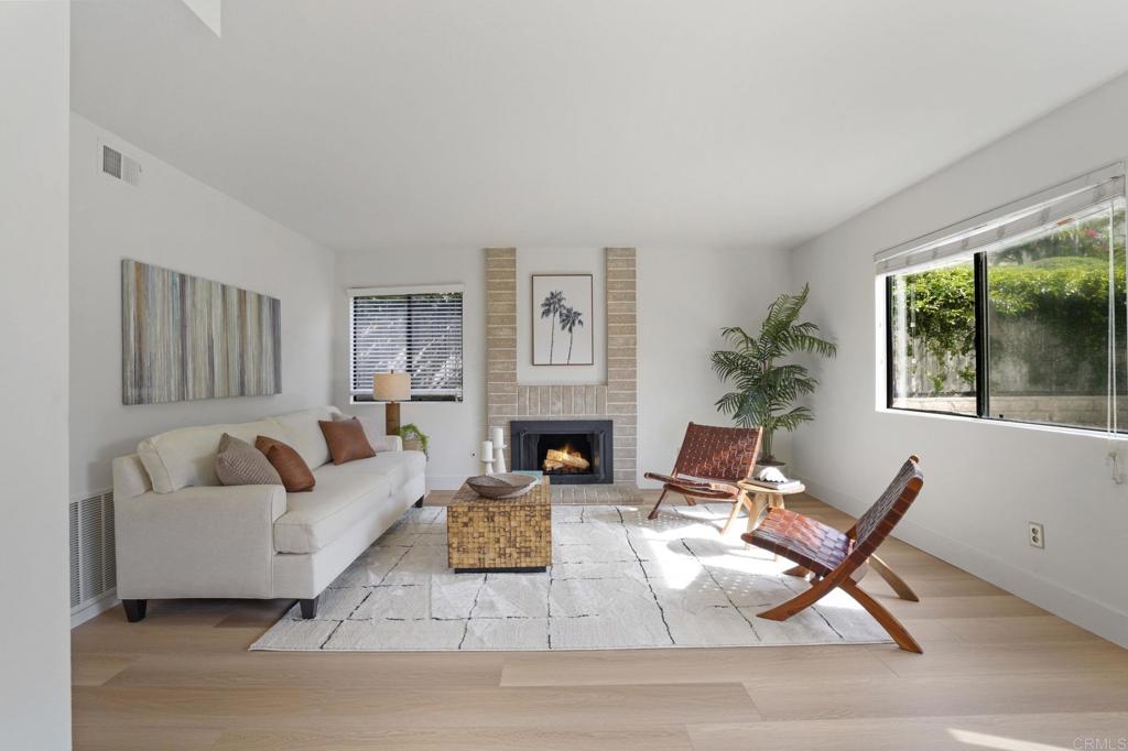 943 Alyssum Road