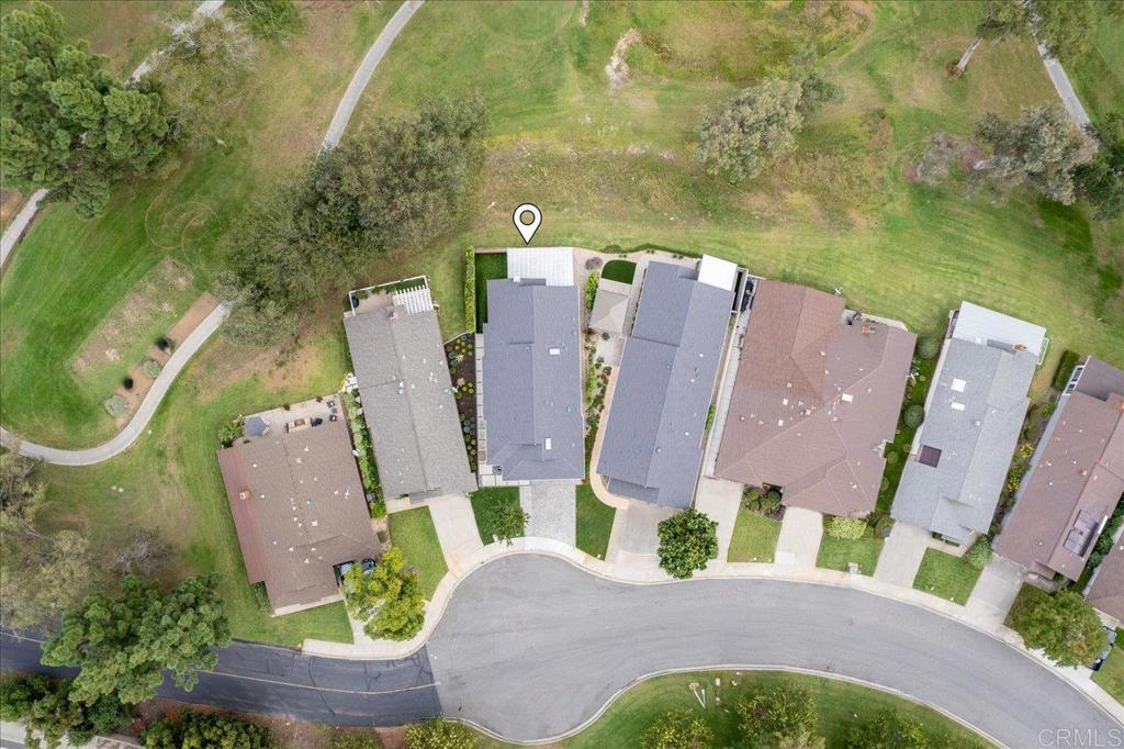 1227 La Casa Dr