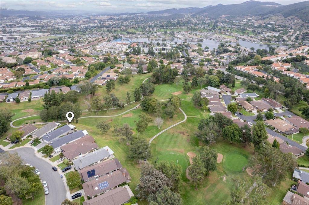 1227 La Casa Dr