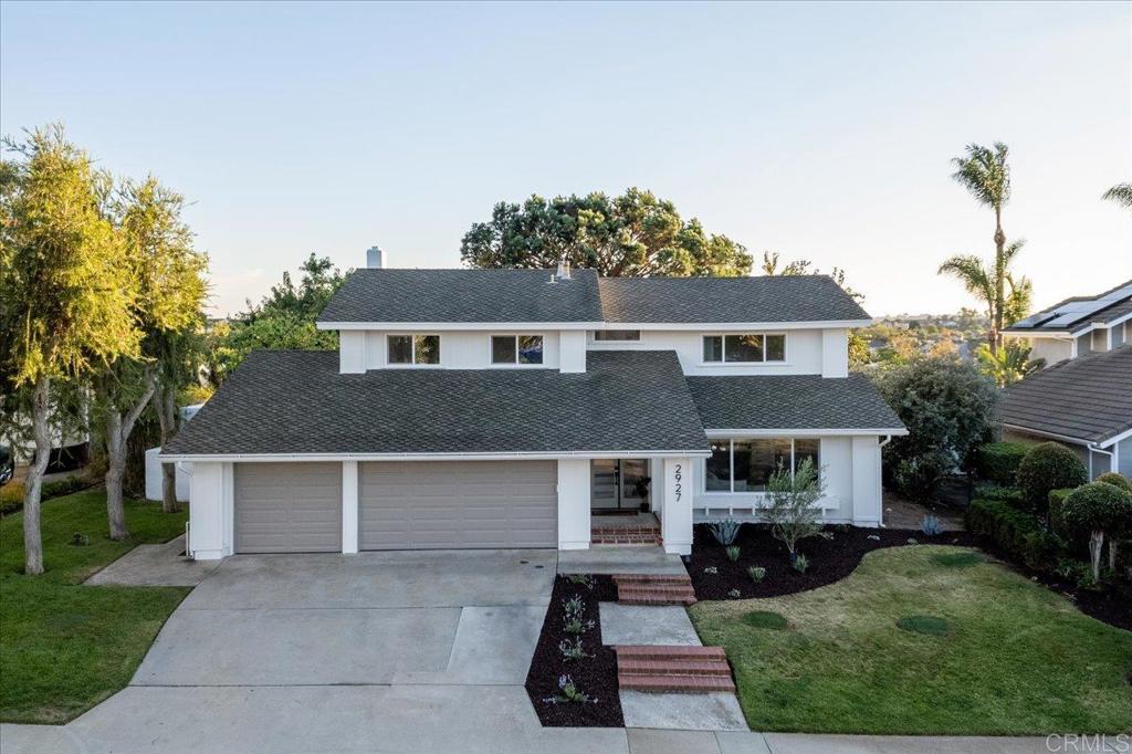 2927 Levante St