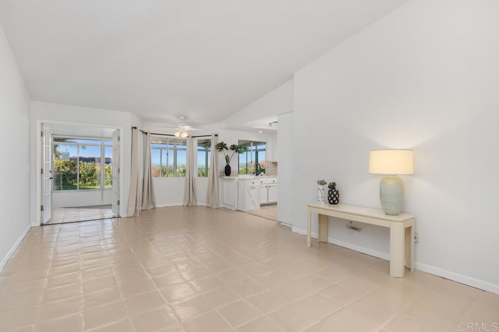 1402 Village View Road