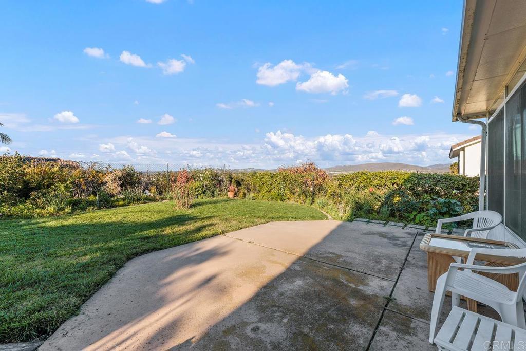 1402 Village View Road