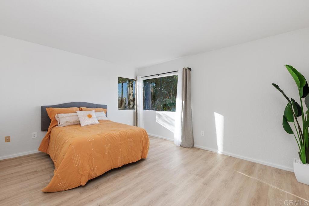 1402 Village View Road