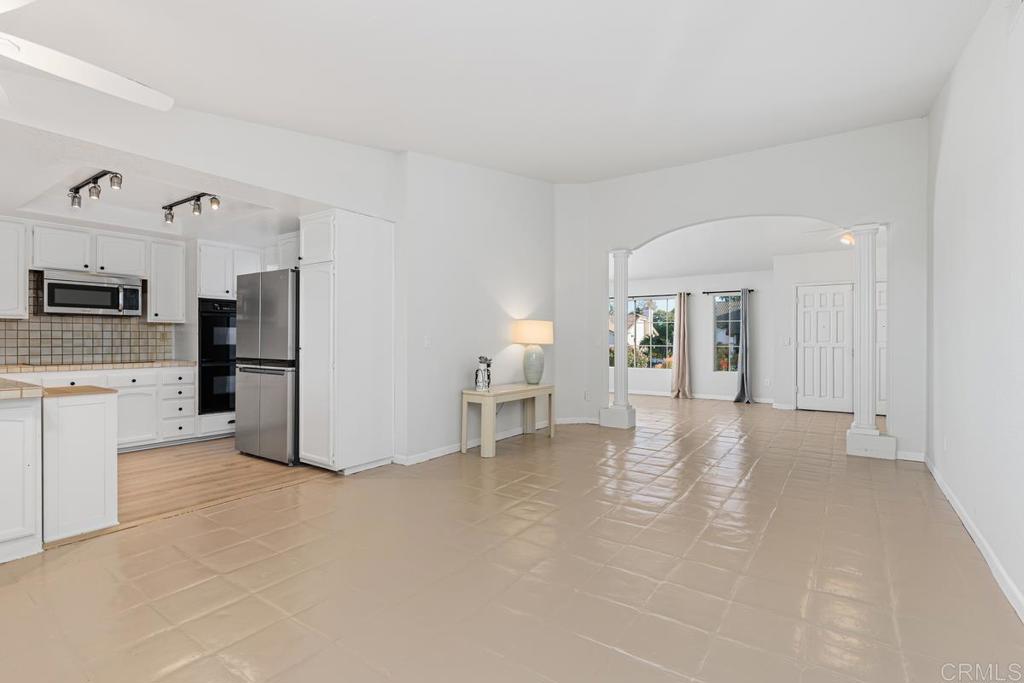 1402 Village View Road