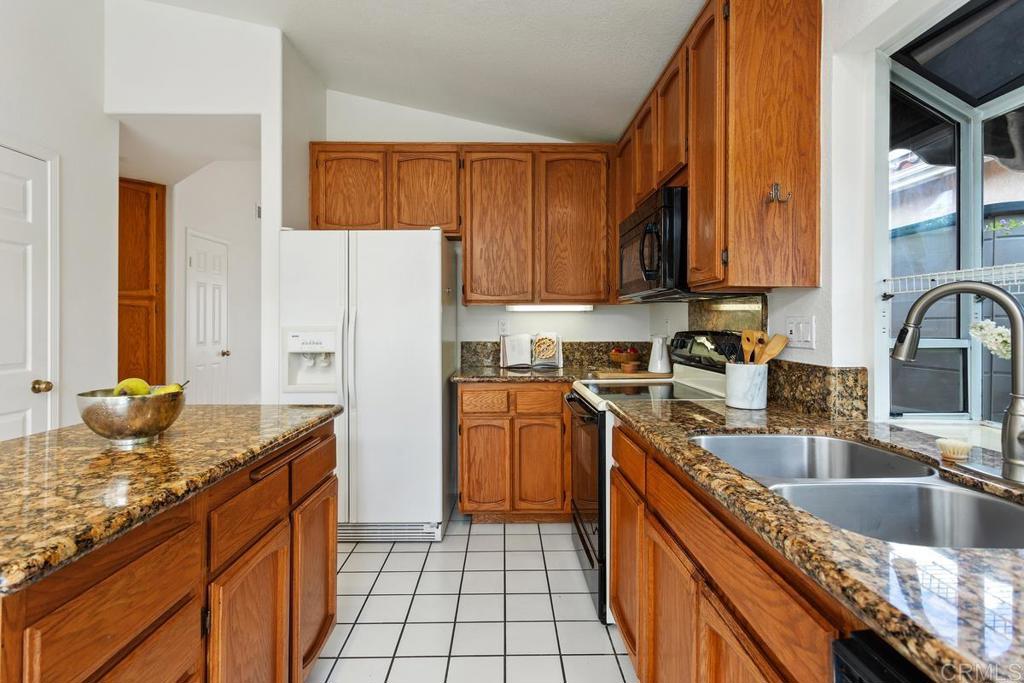3768 Via Cabrillo