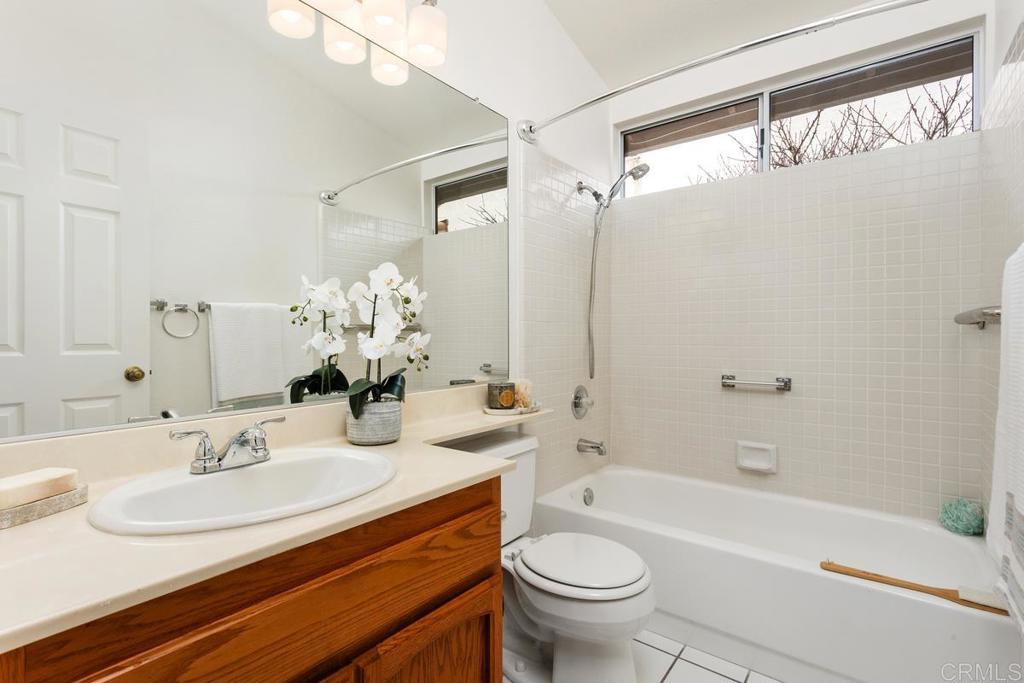 3768 Via Cabrillo