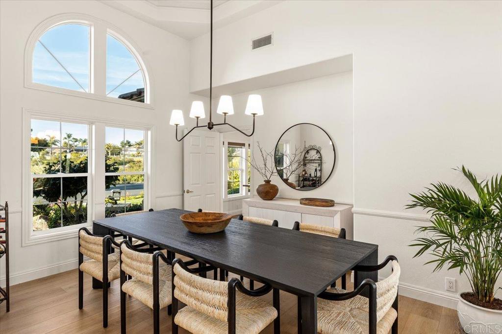 6270 Paseo Elegancia