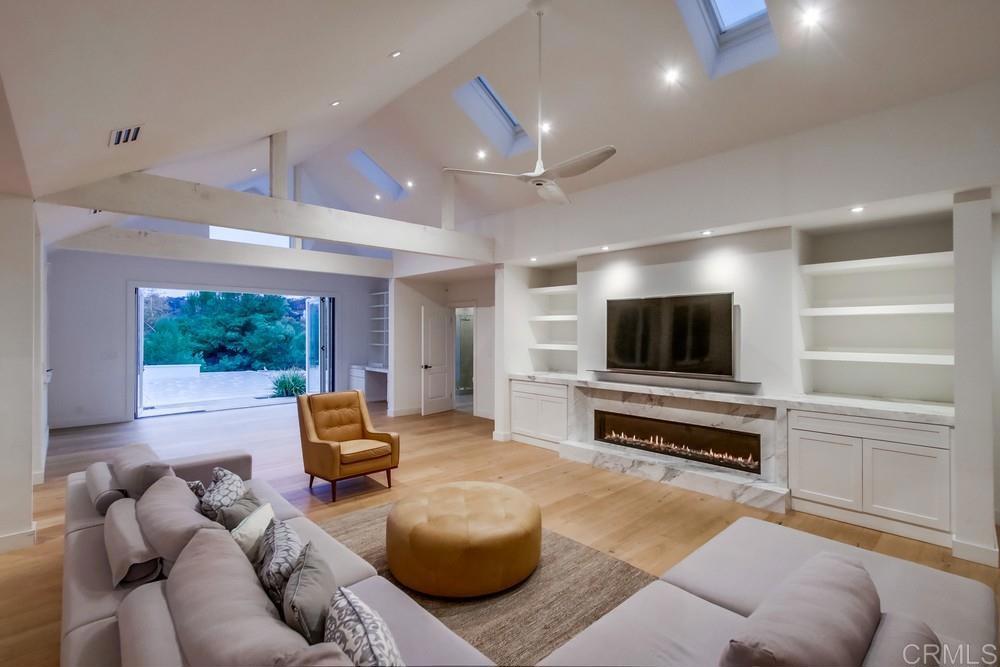 4124 Stonebridge Lane