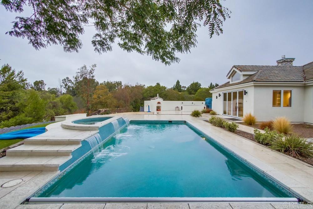 4124 Stonebridge Lane