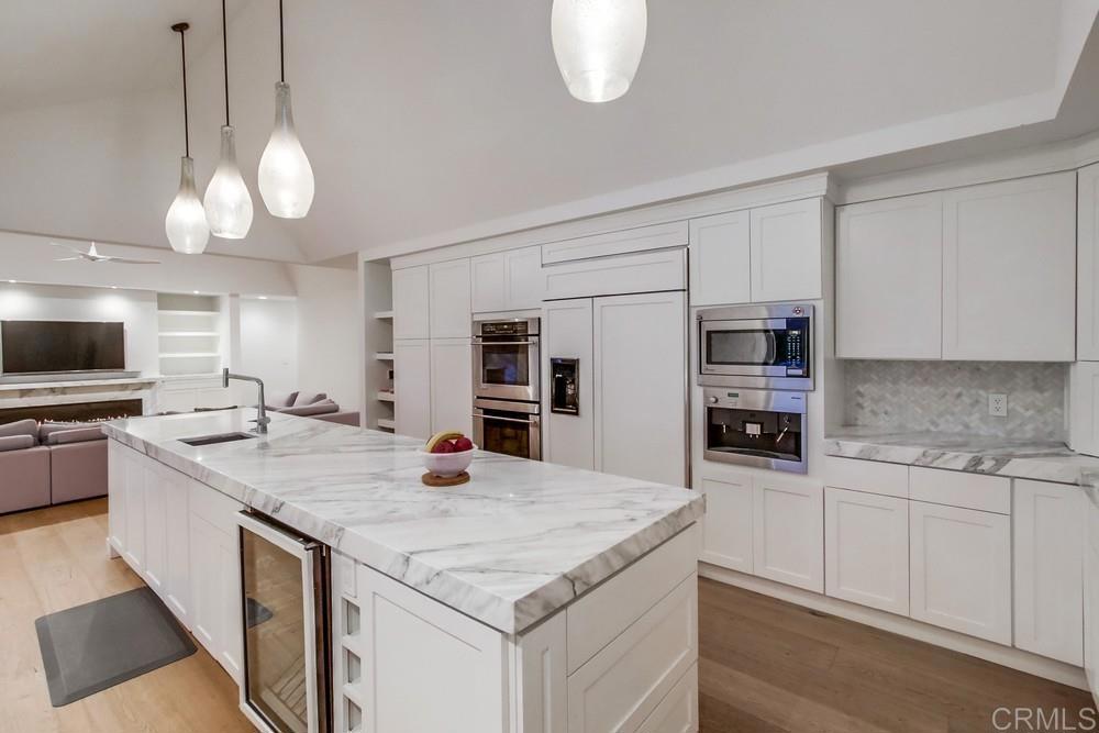 4124 Stonebridge Lane
