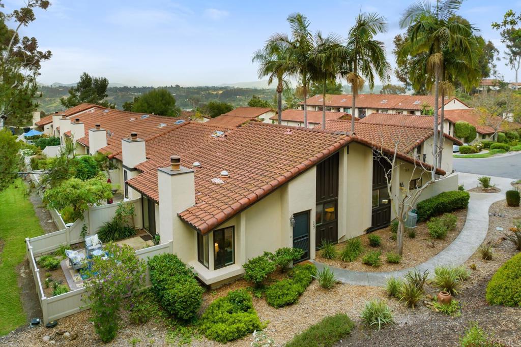 157 S Darien Drive