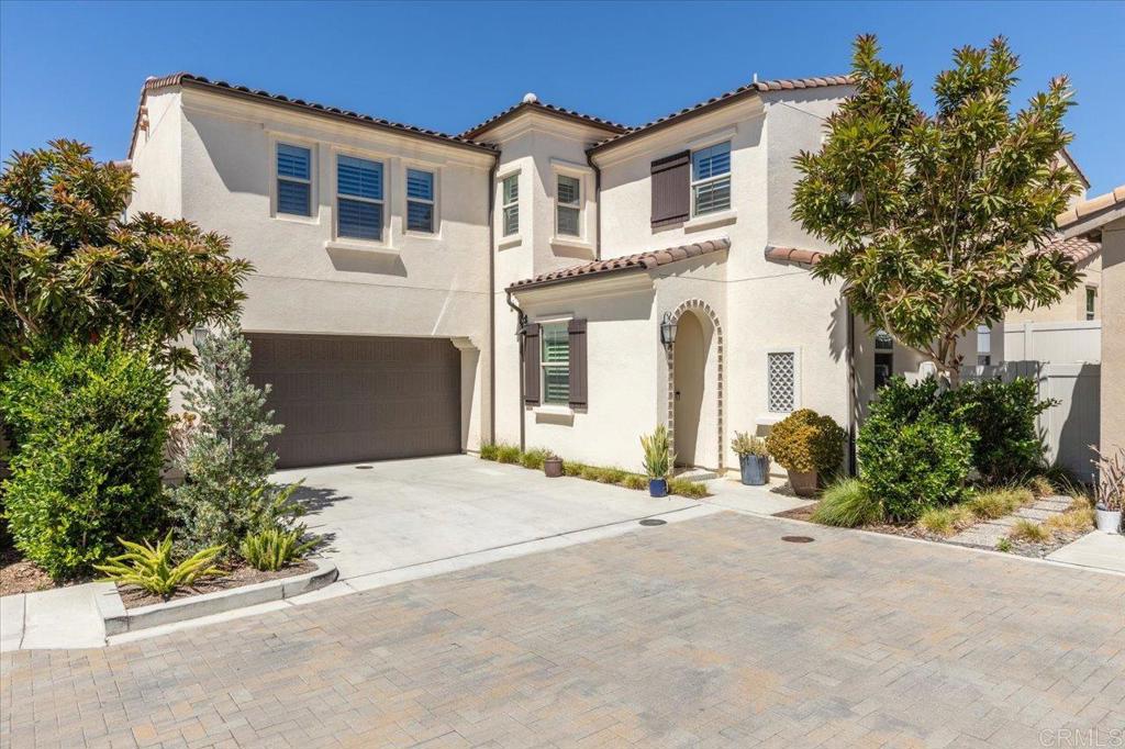 678 Merit Dr