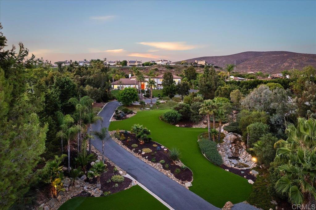 3805 Dusty Trail