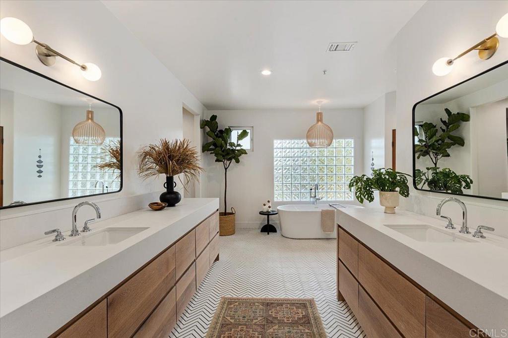 3805 Dusty Trail