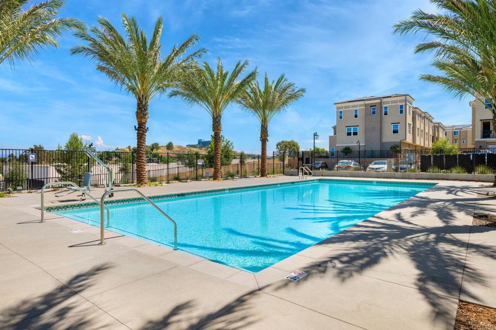 1223 Sunrise View 102
