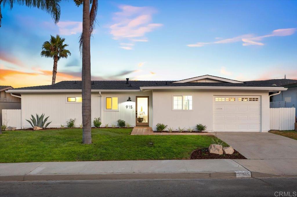 915 La Tierra Dr