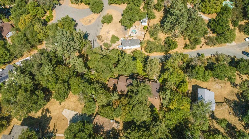 1275 CANYON Drive