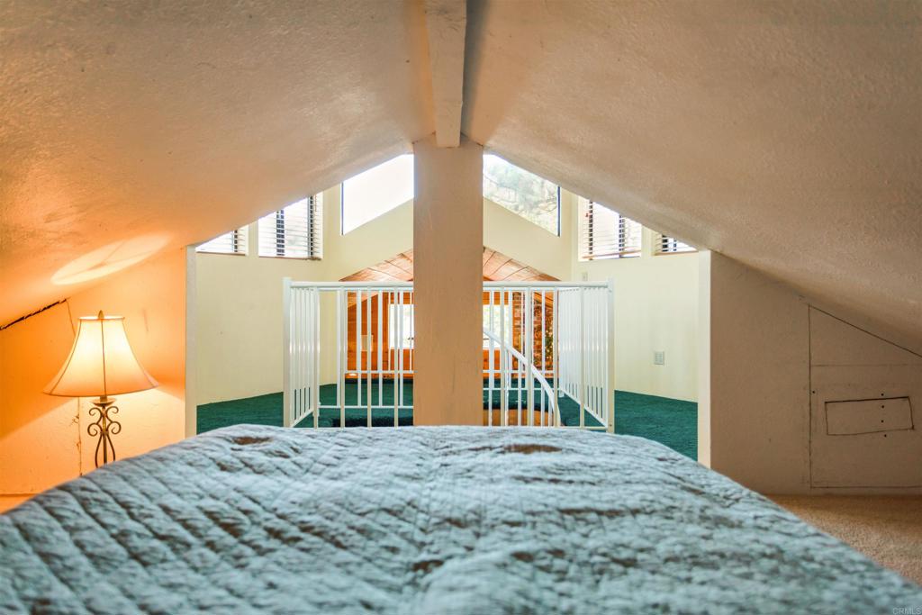 1275 CANYON Drive