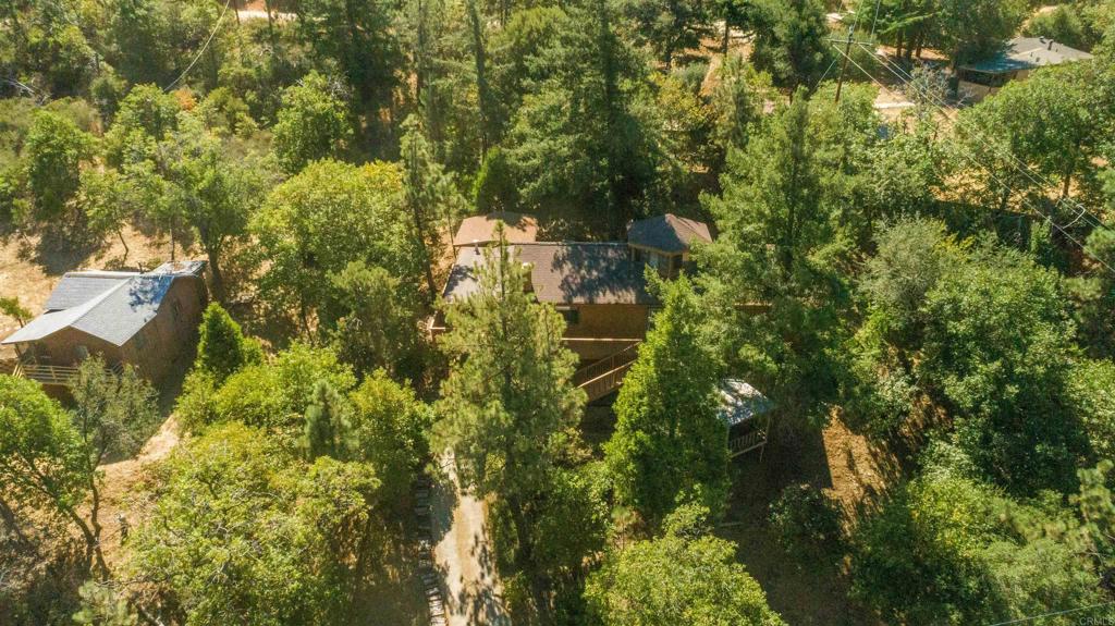 1275 CANYON Drive