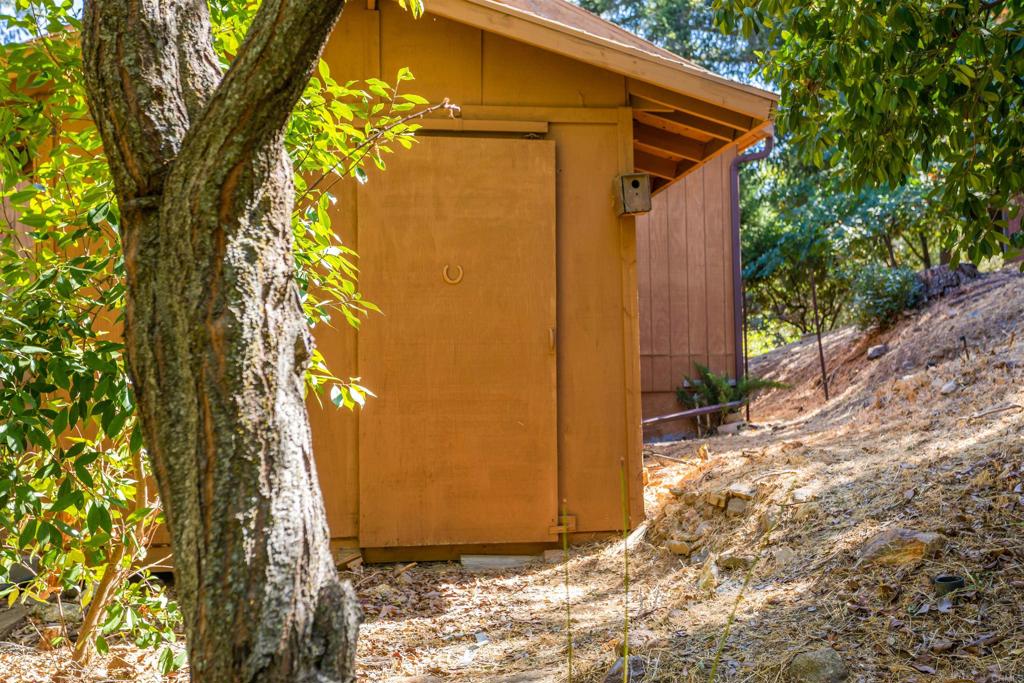 1275 CANYON Drive