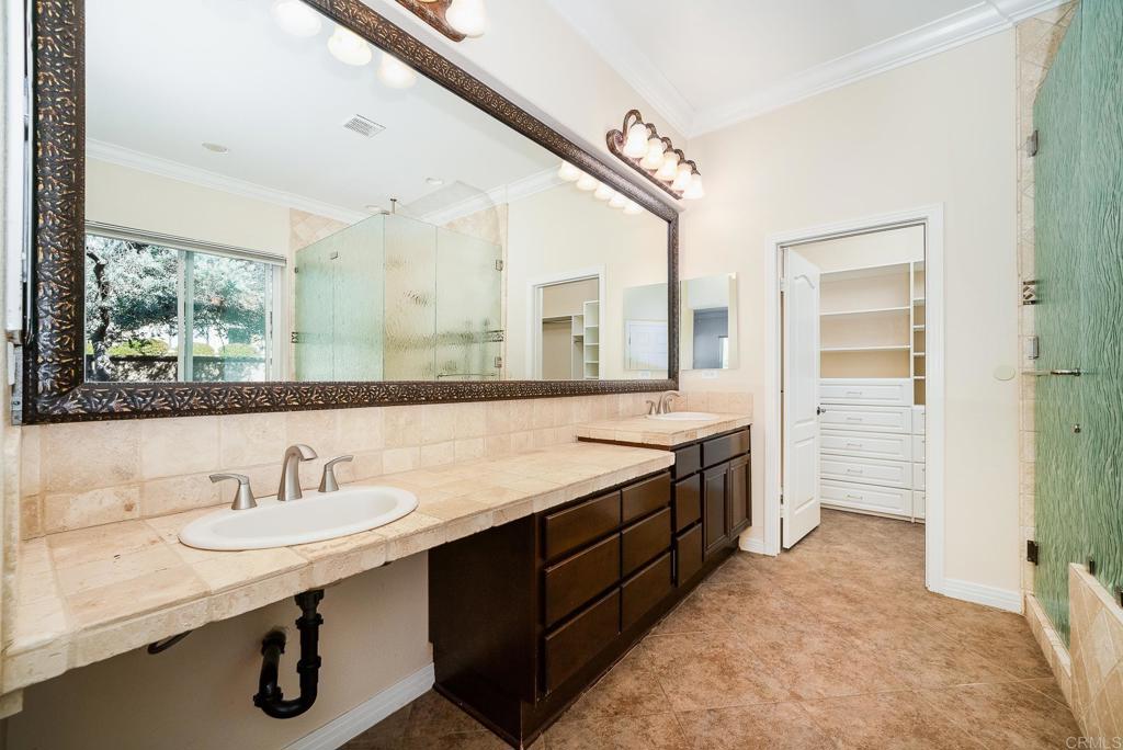 1075 Crimson Drive