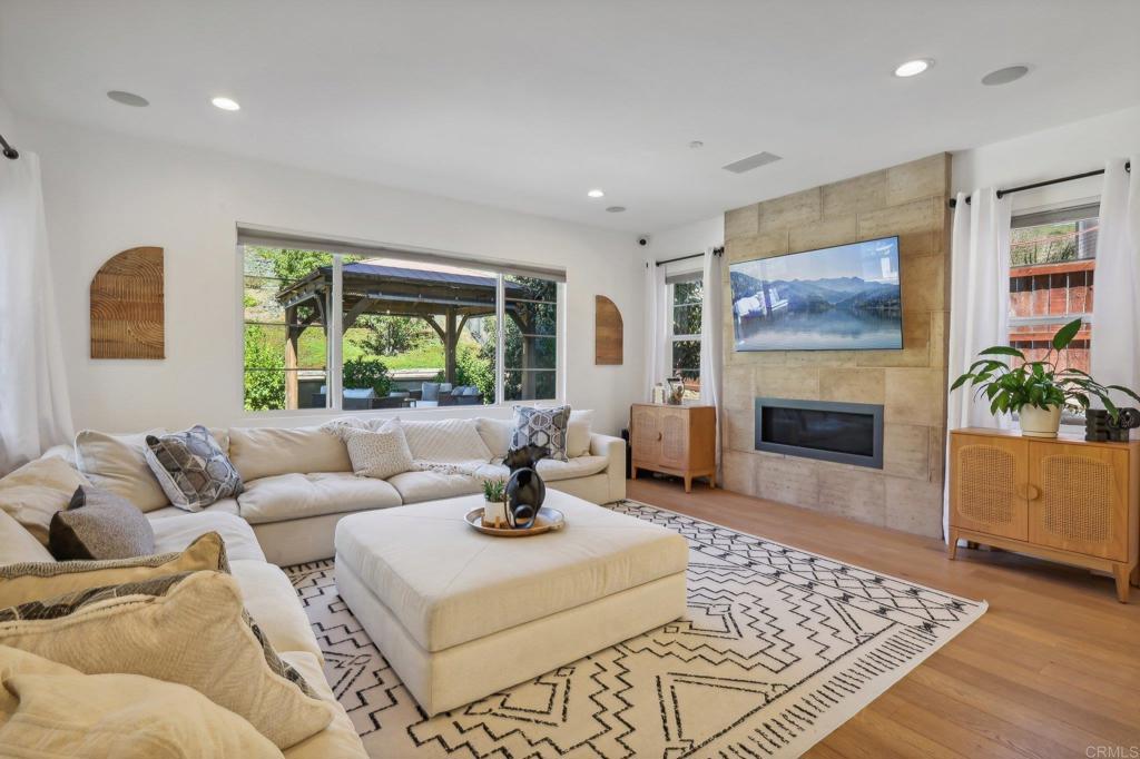 955 Tucana Drive
