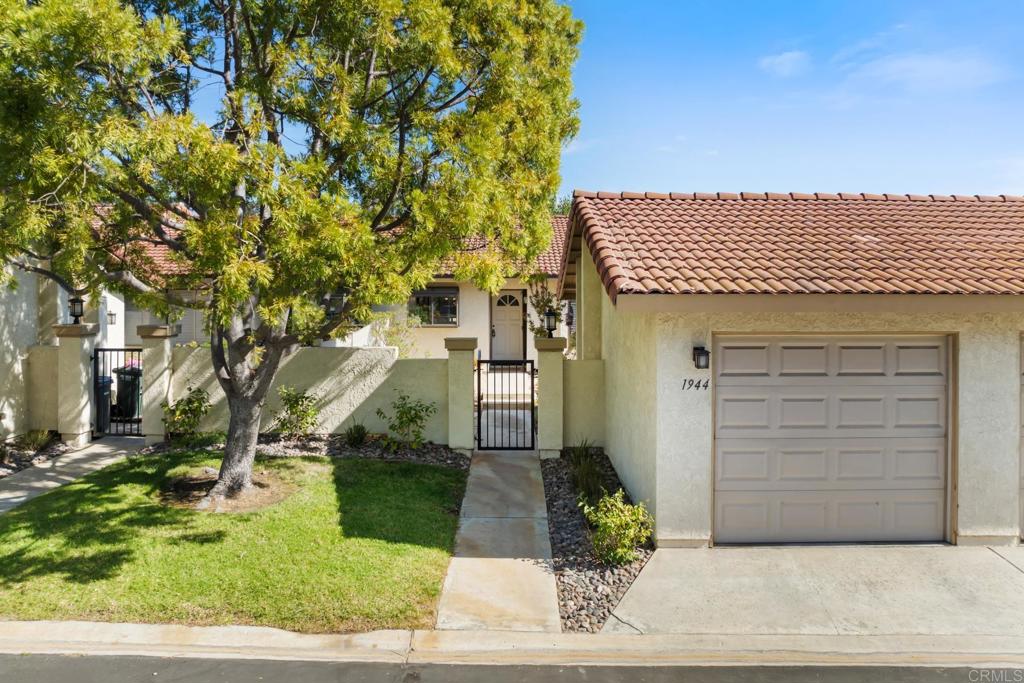 1944 Springdale Lane